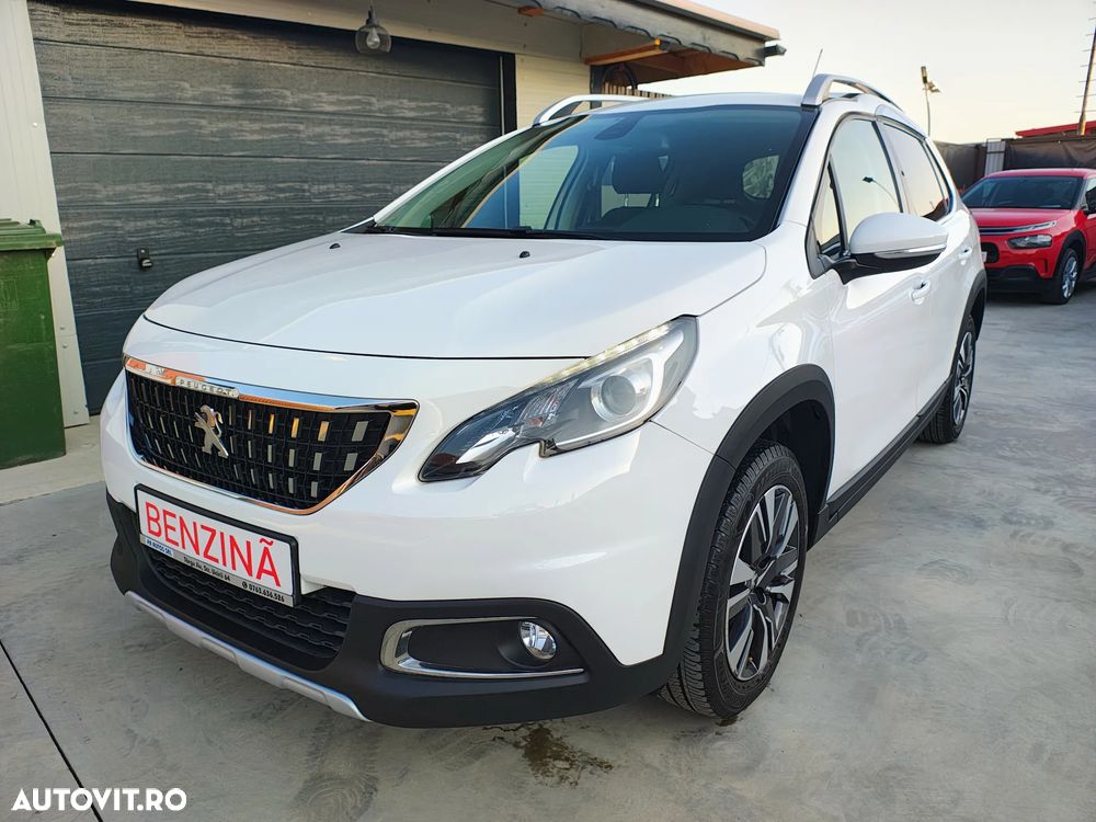 Peugeot 2008 PureTech 110 Stop&Start Allure - 1