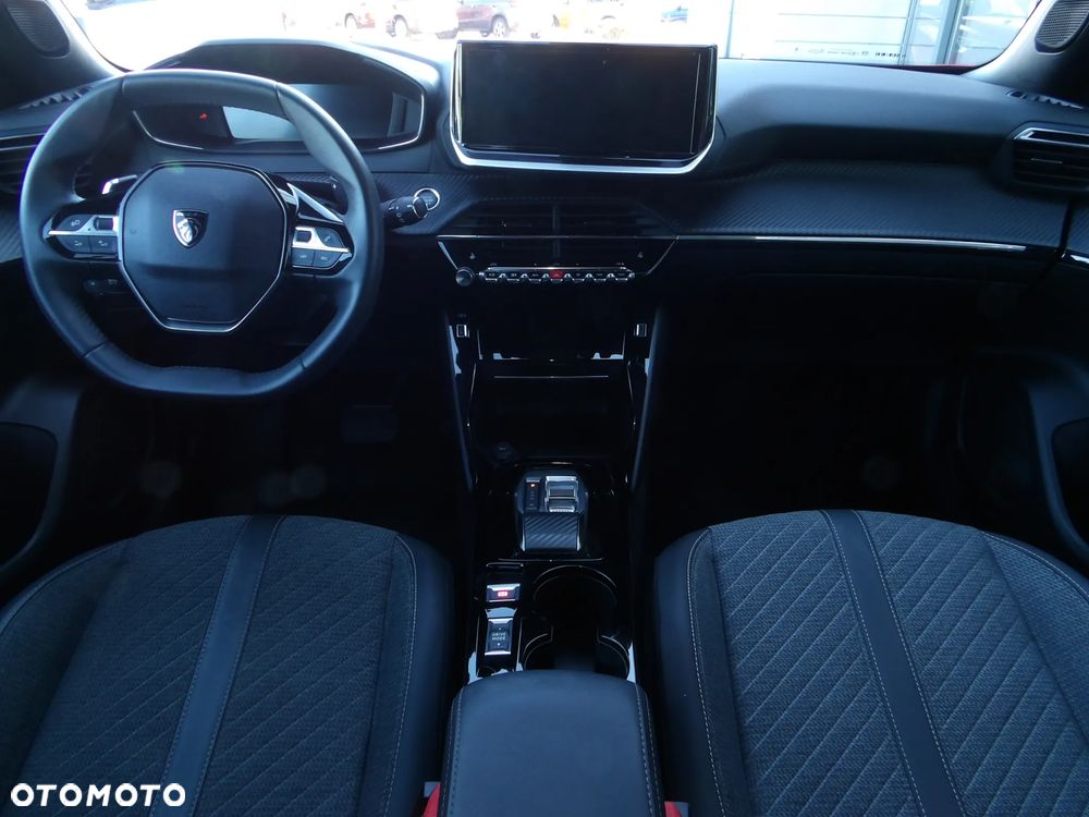 Peugeot 2008 1.2 PureTech Active Pack S&S EAT8 - 24