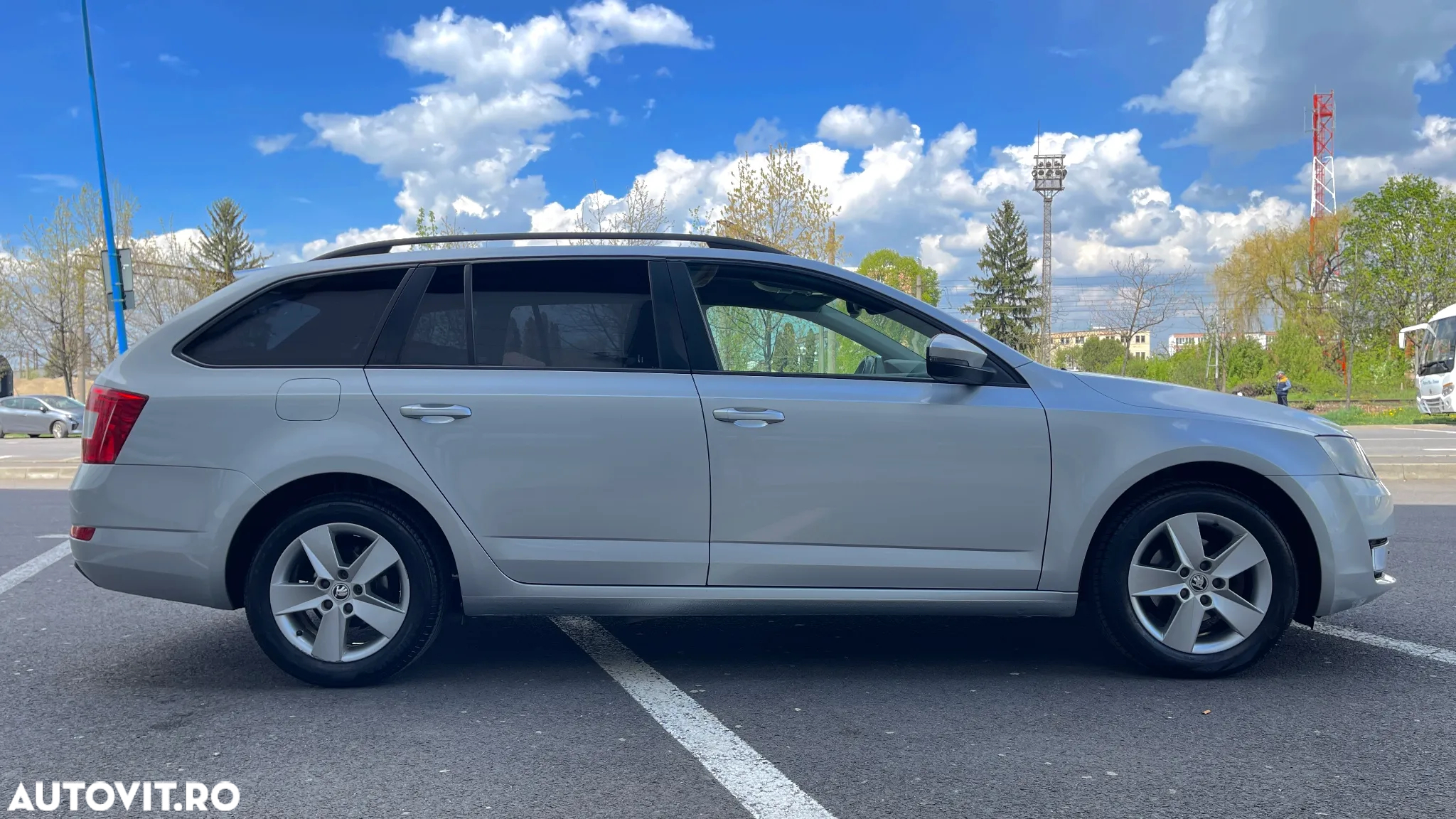Skoda Octavia Combi 1.6 TDI (Green tec) Style - 6