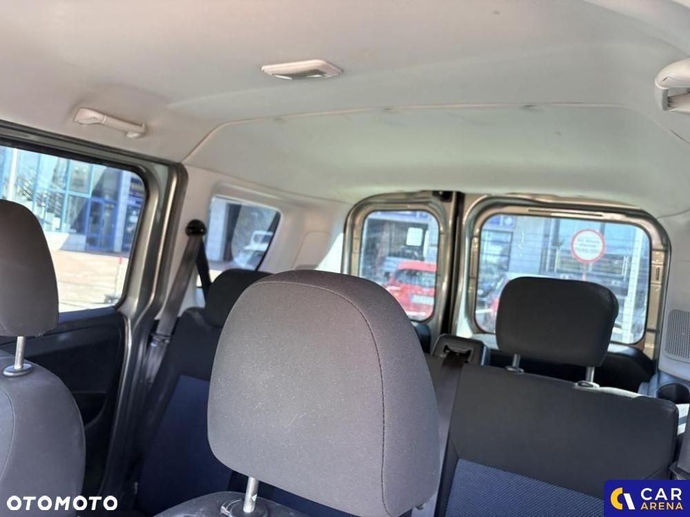 Opel Combo - 18