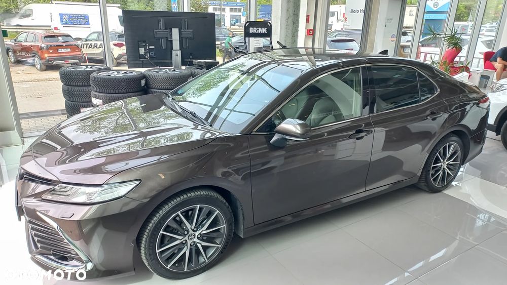 Toyota Camry 2.5 Hybrid Executive CVT - 10