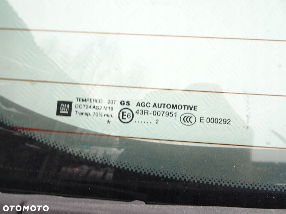 klapa tył kpl. opel zafira c 01q - 10