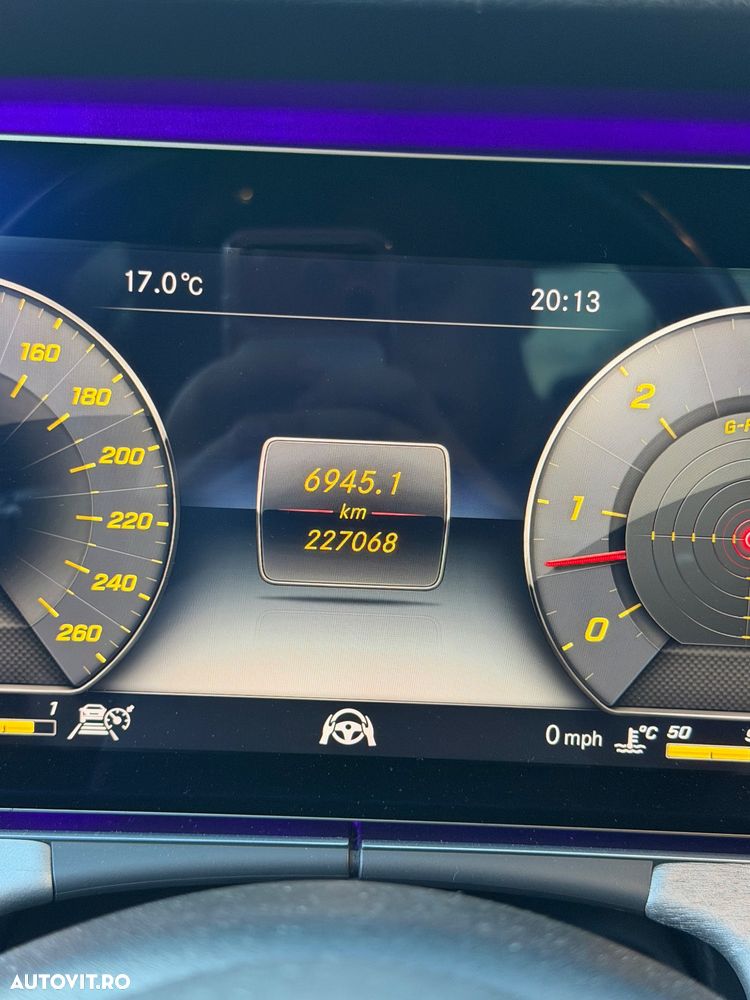 Mercedes-Benz CLS 350 d 4MATIC Aut - 25