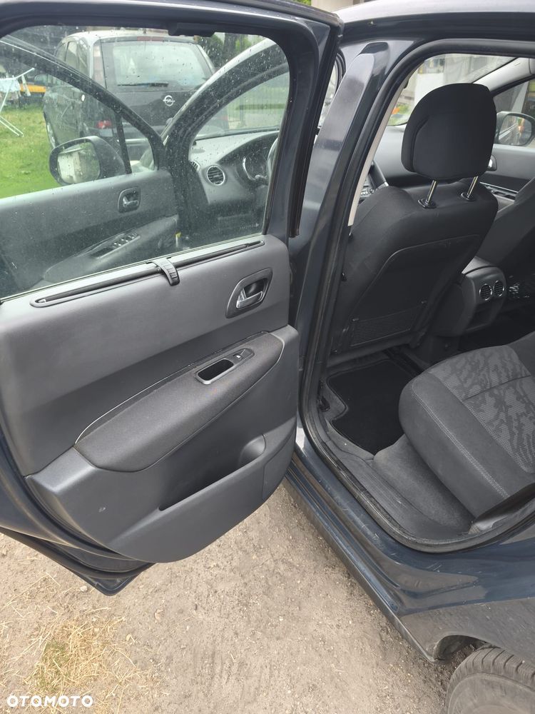 Peugeot 3008 1.6 HDi Trendy - 26