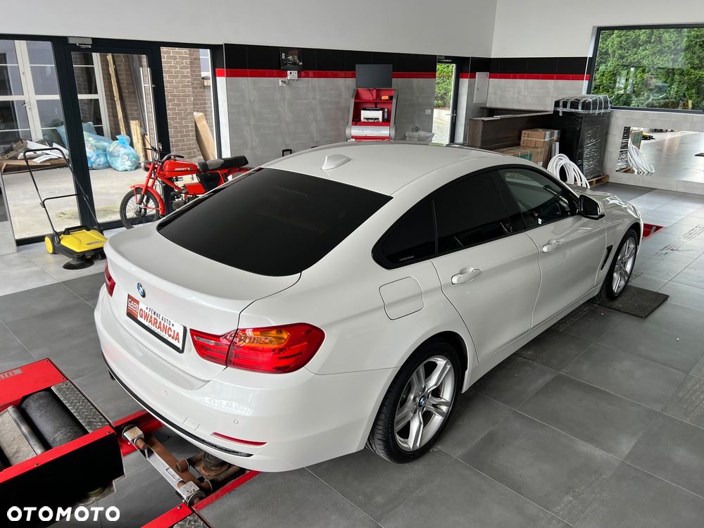 BMW Seria 4 420d xDrive Sport Line - 9