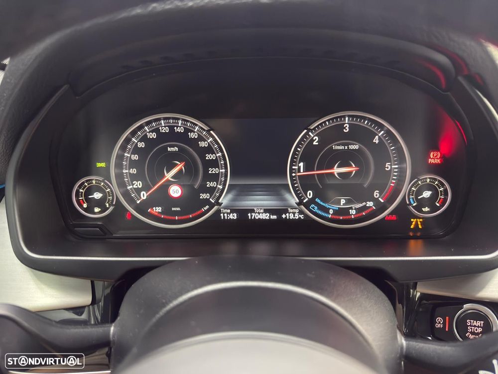 BMW X5 25 d sDrive Pack M - 24