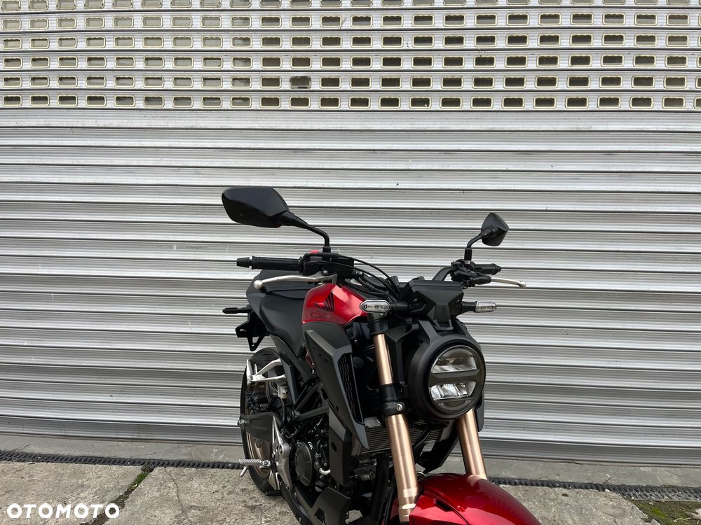 Honda CB - 33