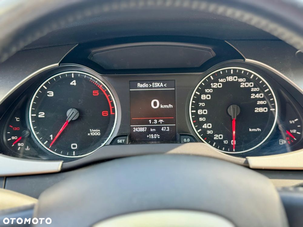 Audi A4 Avant 2.0 TDI e DPF S line Sportpaket - 25