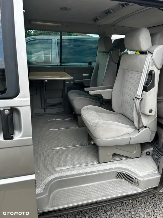 Volkswagen Multivan TDI - 19
