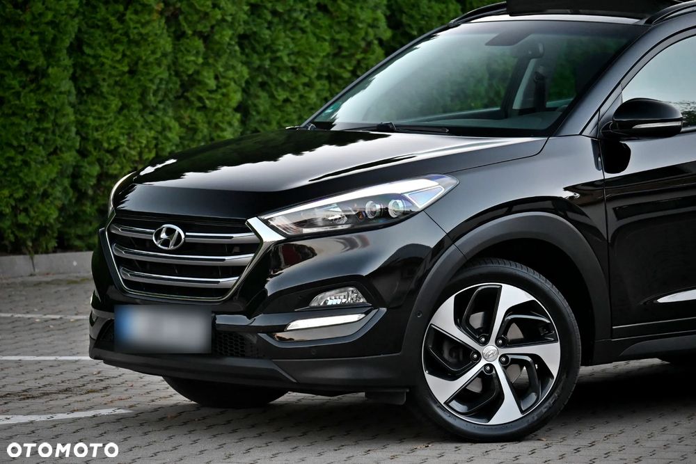 Hyundai Tucson 2.0 CRDI 4WD Automatik Premium - 6