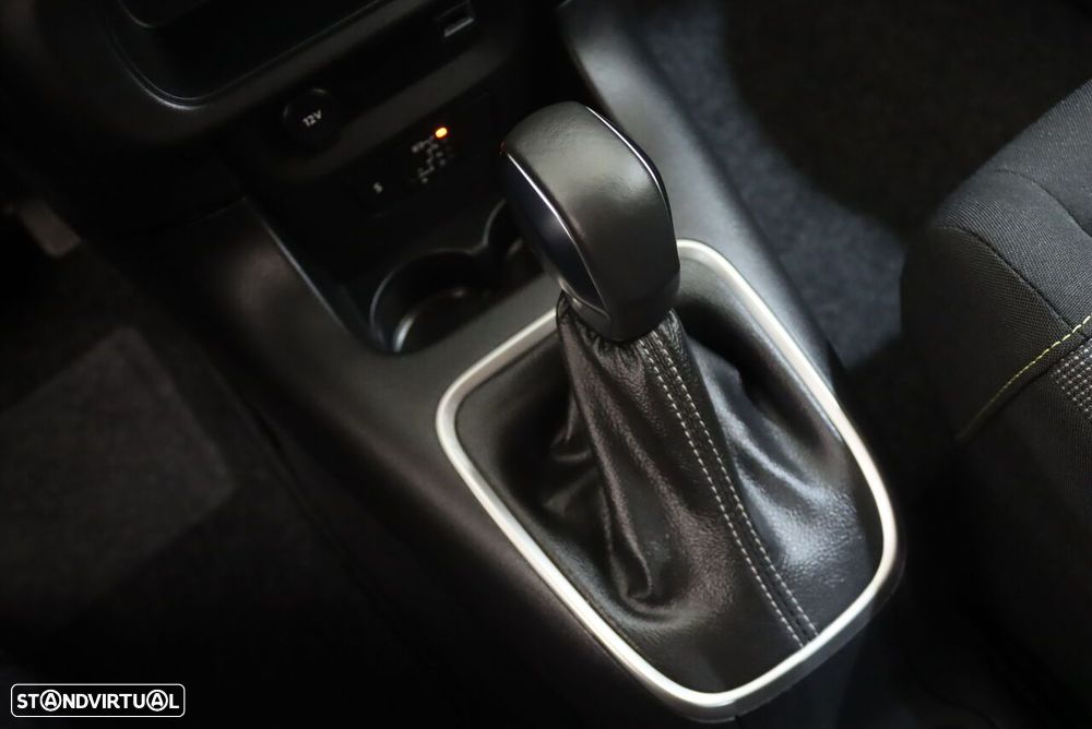 Citroën C3 1.2 PureTech Max EAT6 - 16