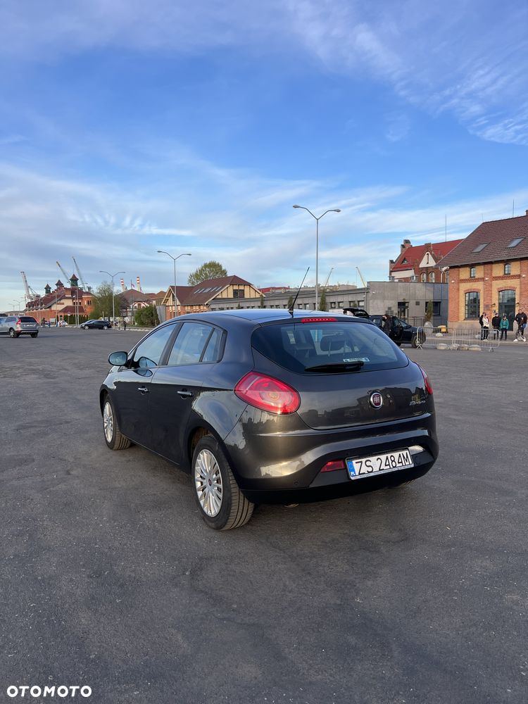 Fiat Bravo 1.9 Multijet Active - 4