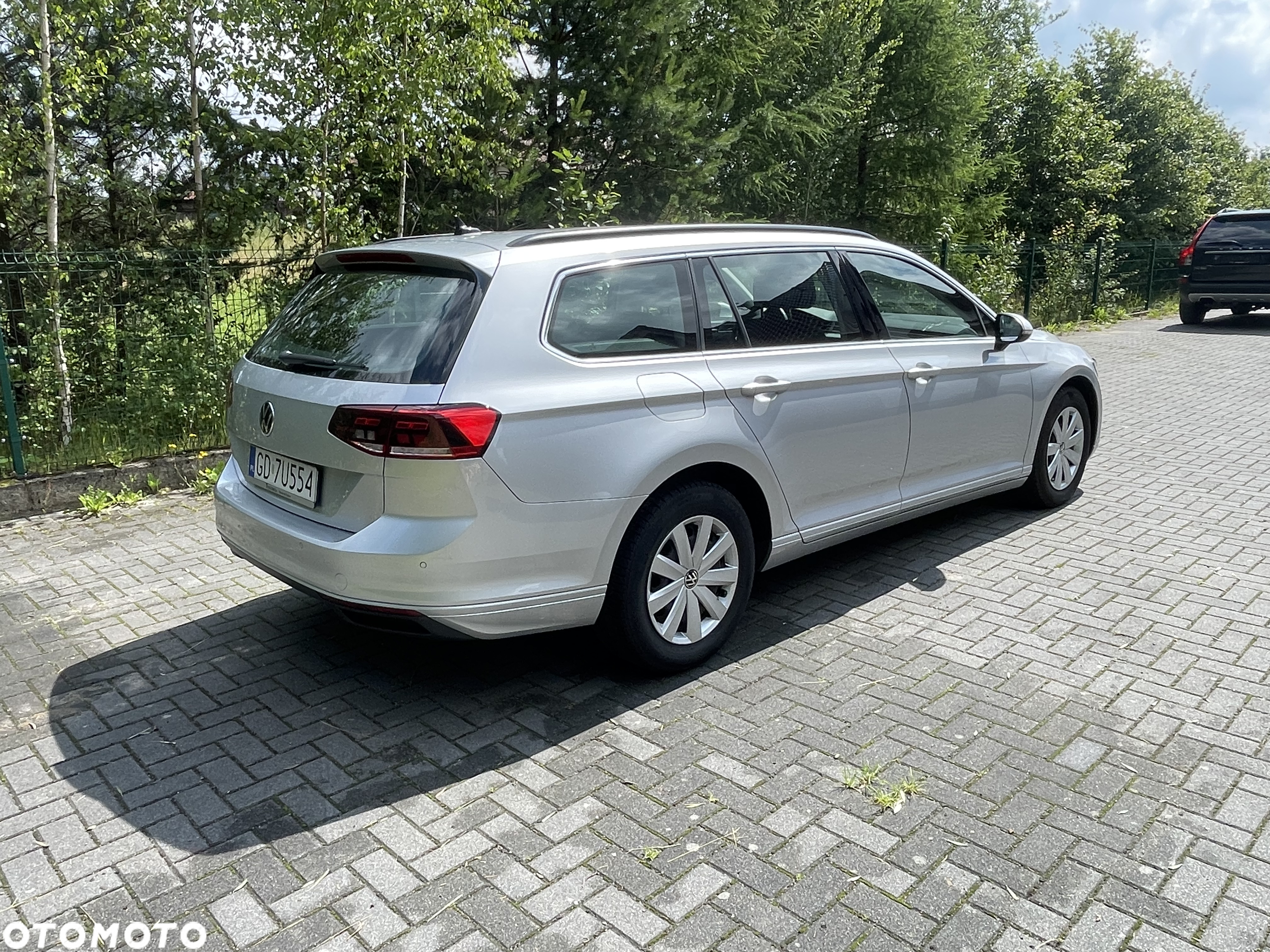 Volkswagen Passat Variant 2.0 TDI SCR DSG Business - 5