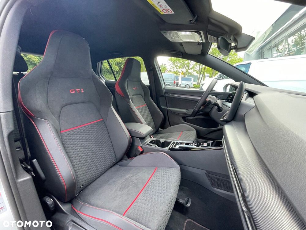 Volkswagen Golf VIII 2.0 TSI GTI Clubsport DSG - 15