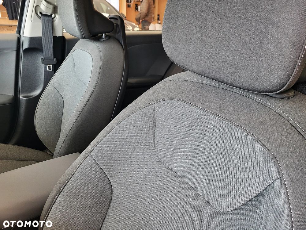 Kia K4 1.6 T-GDI M - 8