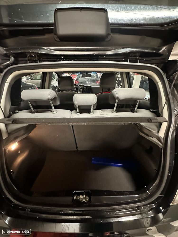 Chevrolet Spark - 16