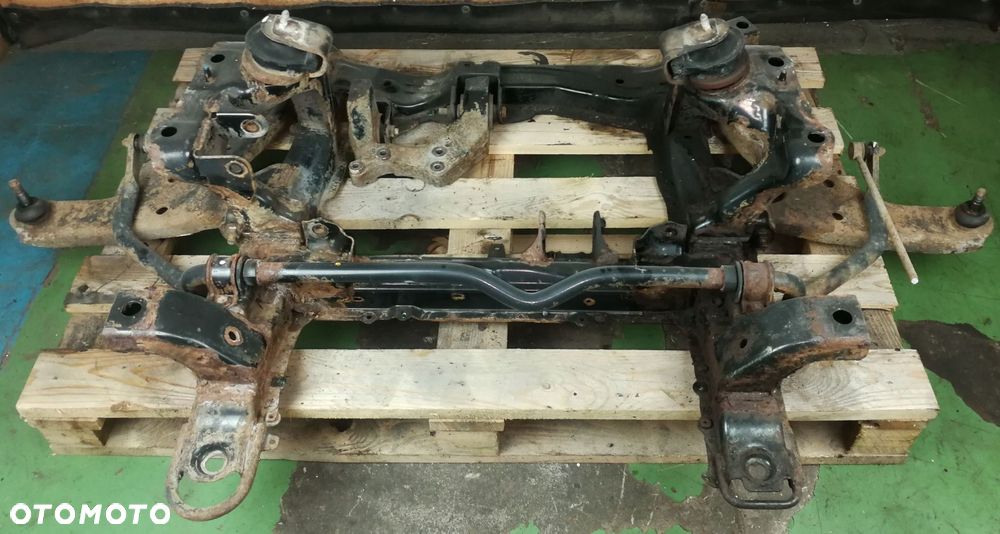 zawieszenie sanki belka przód wahacz trawers SUZUKI GRAND VITARA II 5d 05- - 1