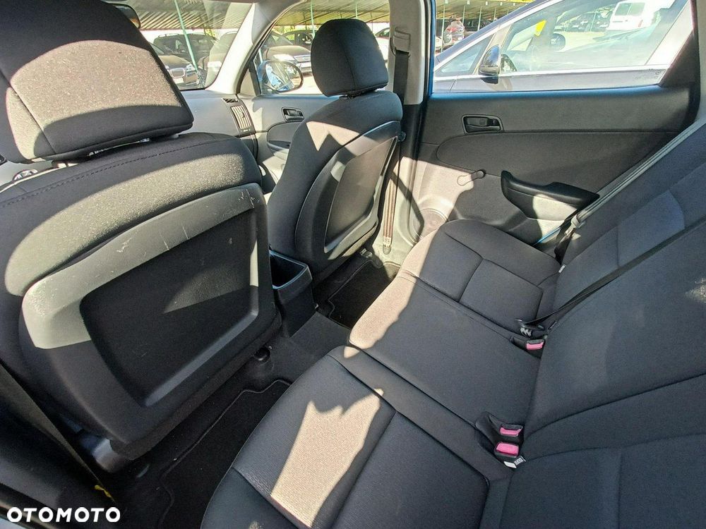 Hyundai i30 - 17