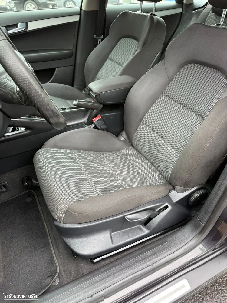 Audi A3 Sportback 2.0 TDi Ambiente - 13