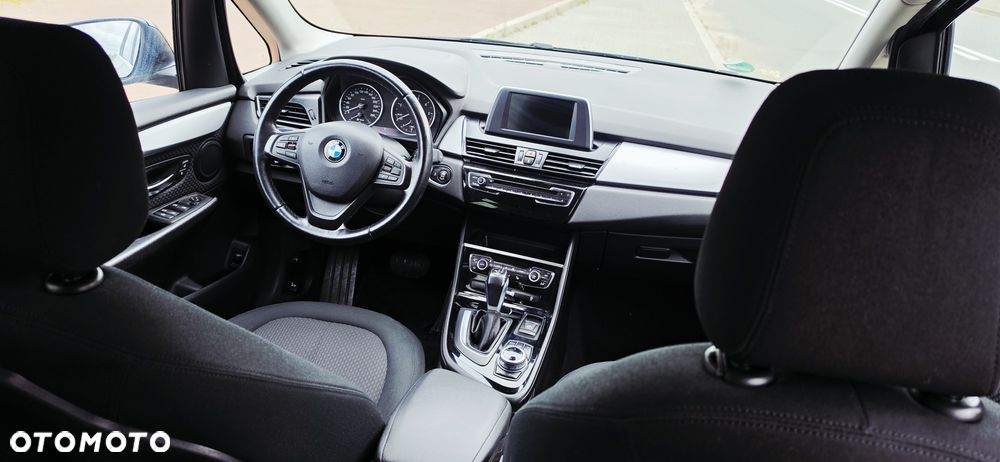 BMW Seria 2 218d Sport-Aut Advantage - 6