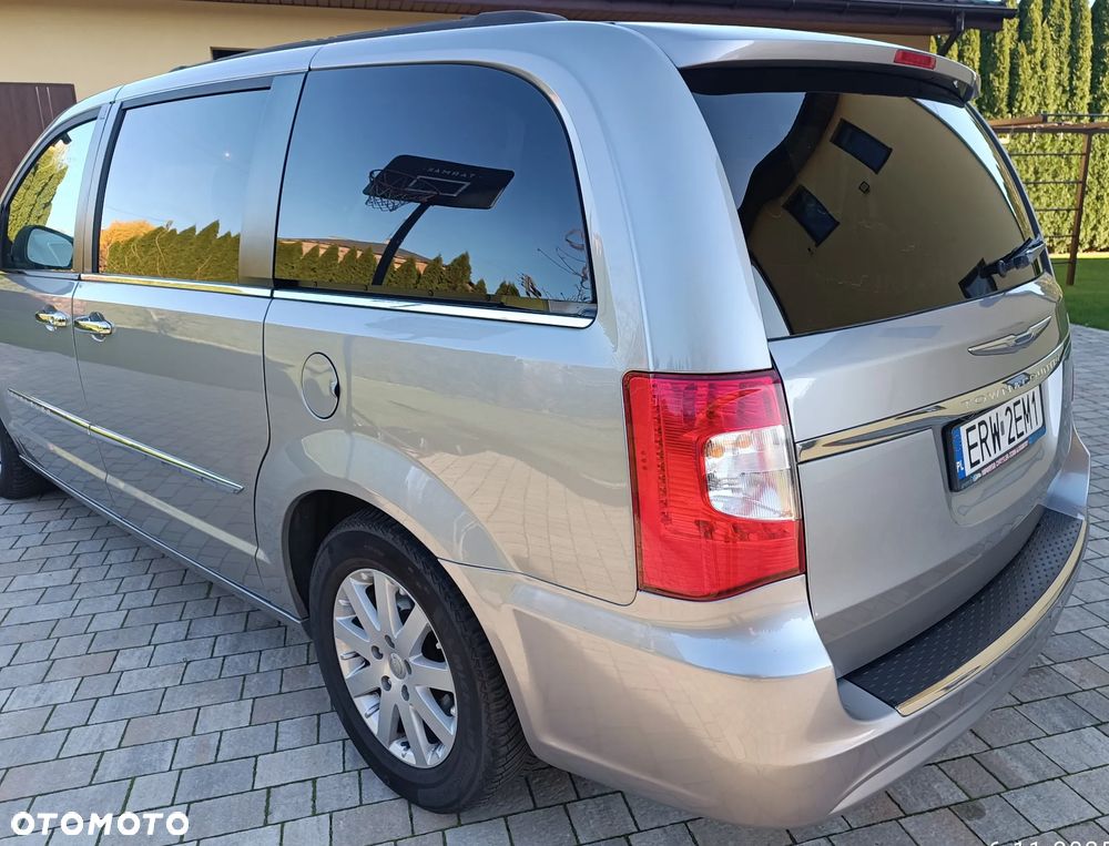 Chrysler Town & Country 3.6 Touring - 7