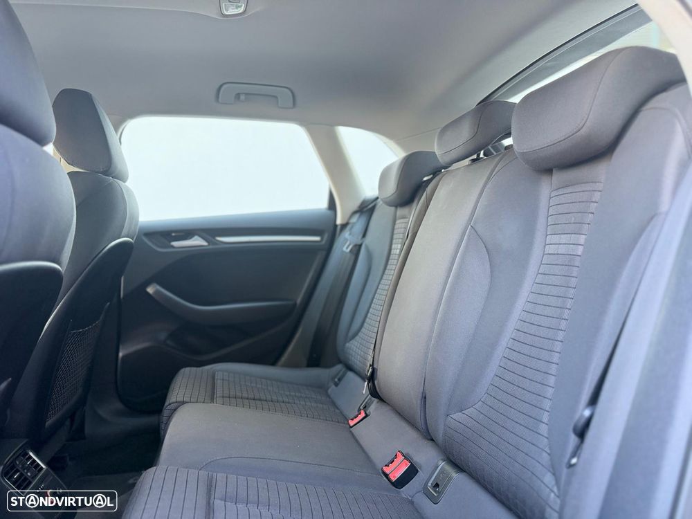 Audi A3 Sportback - 20