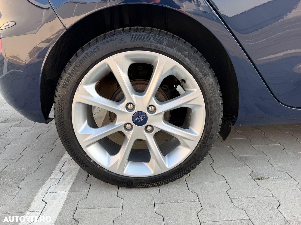 Ford Fiesta 1.0 EcoBoost Powershift Titanium - 40