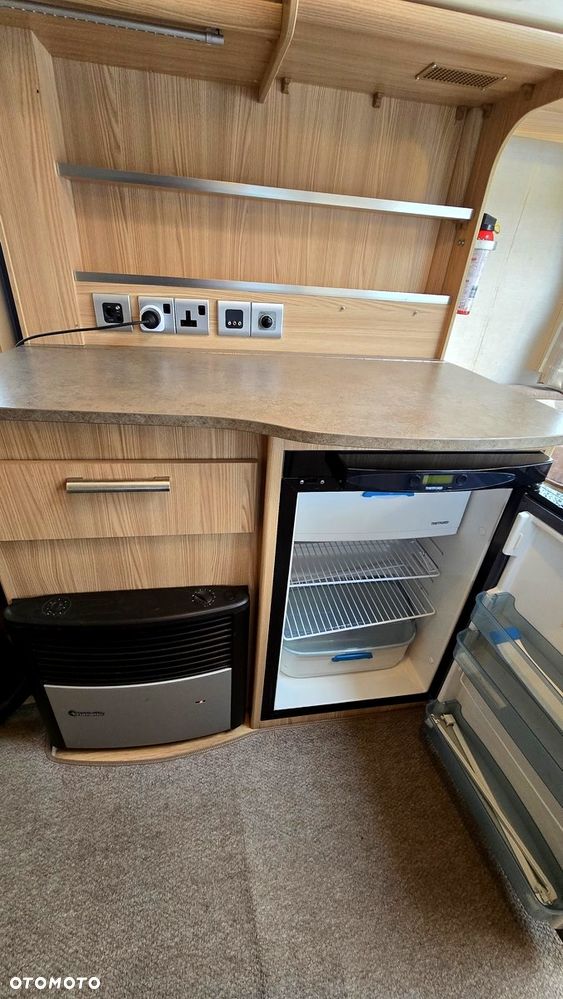 Coachman Amara 450 - 15