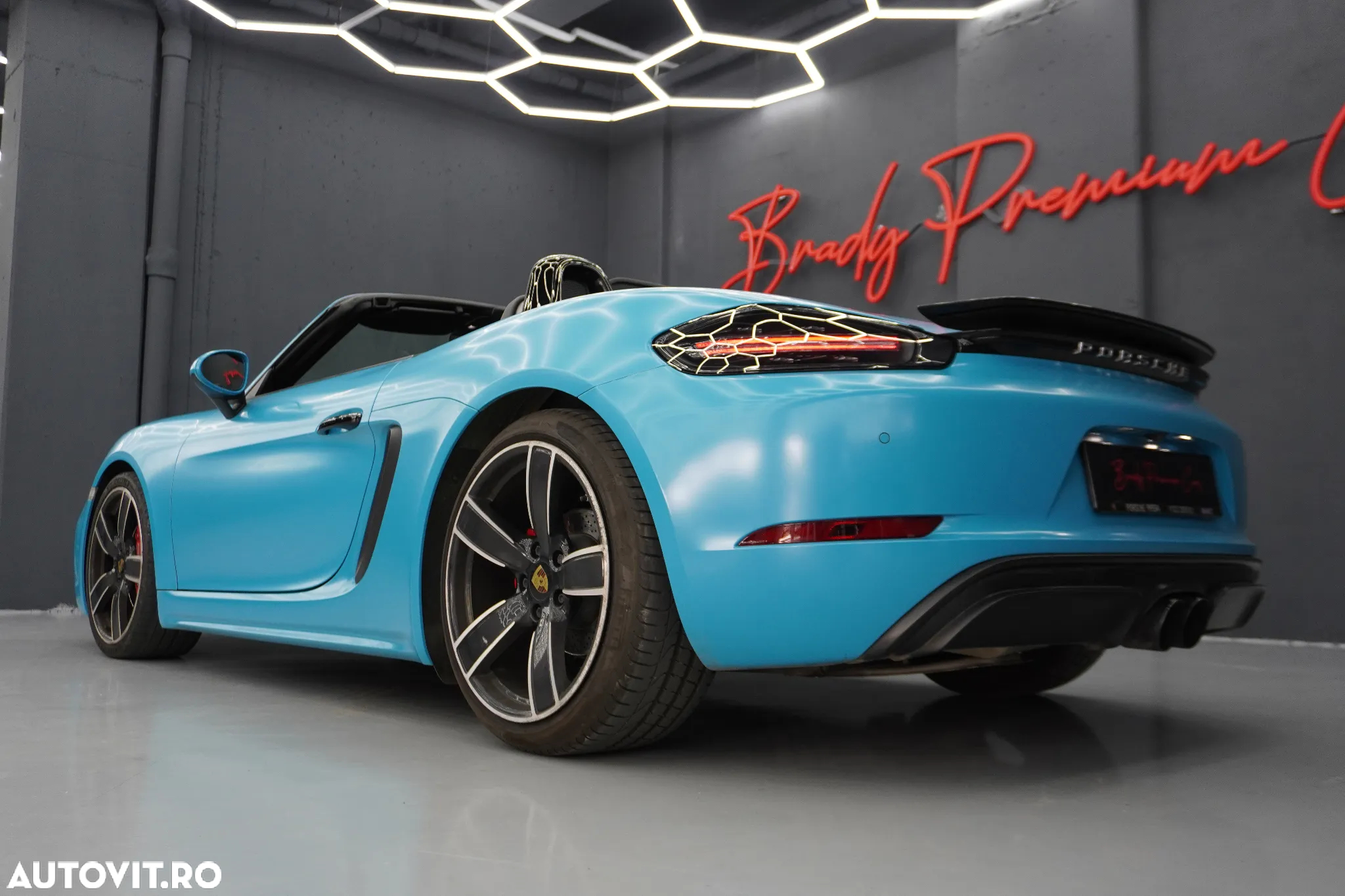 Porsche Boxster 718 GTS PDK - 23