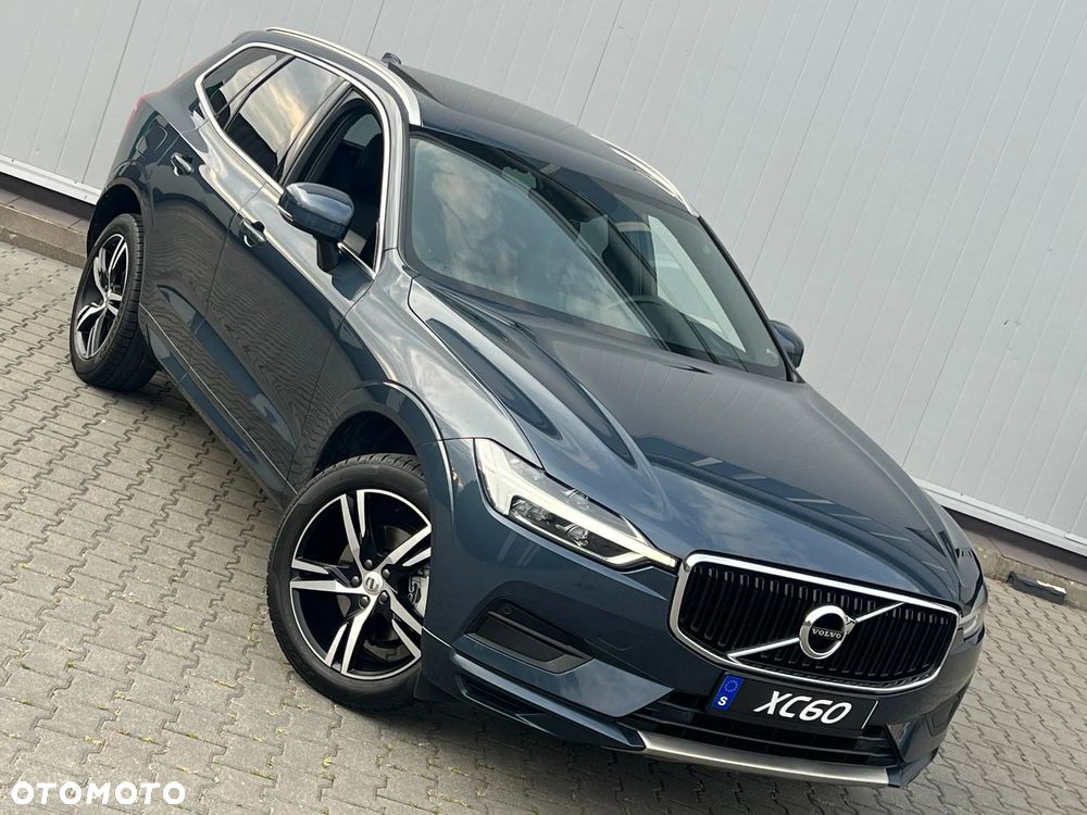 Volvo XC 60 D5 AWD Momentum - 11