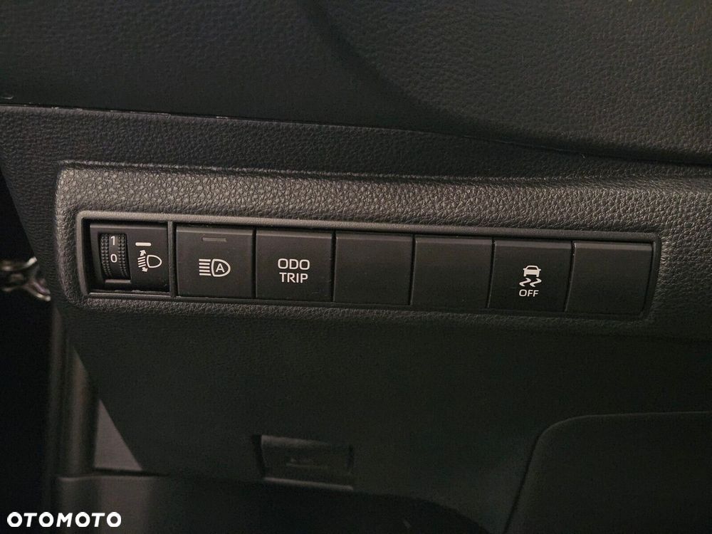 Toyota Corolla - 25