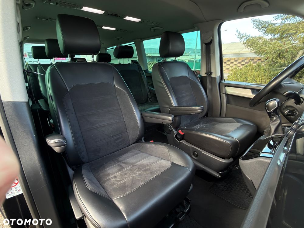 Volkswagen Multivan 2.0 TDI L2 Comfortline 4Motion DSG - 23