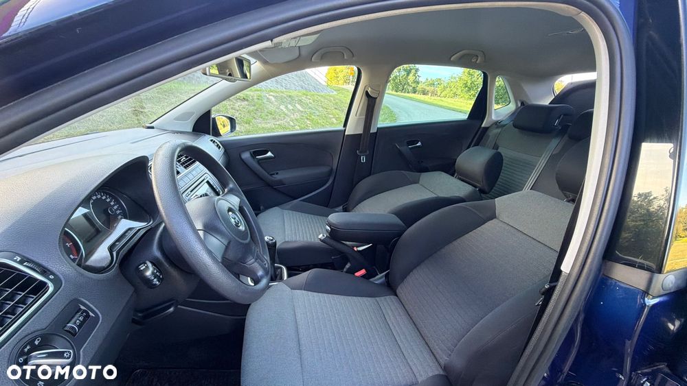 Volkswagen Polo - 18