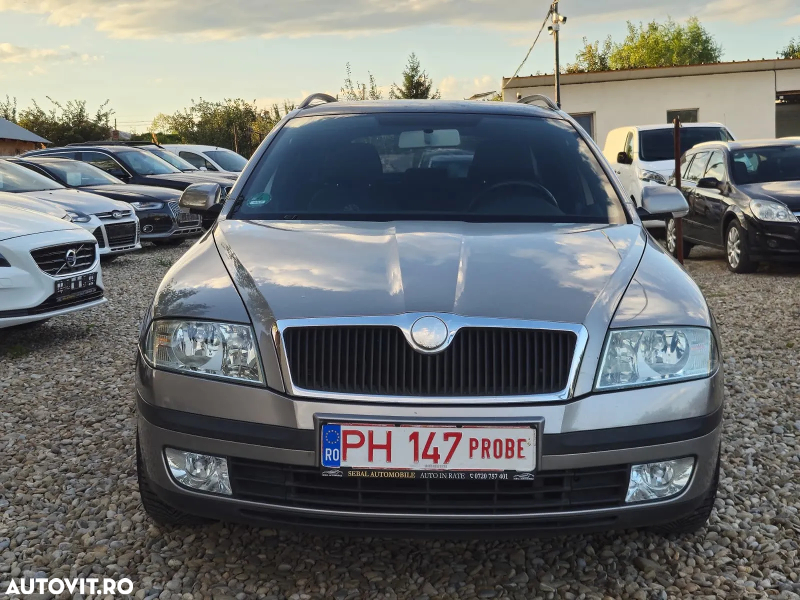 Skoda Octavia Combi 1.6 MPI Ambiente - 2