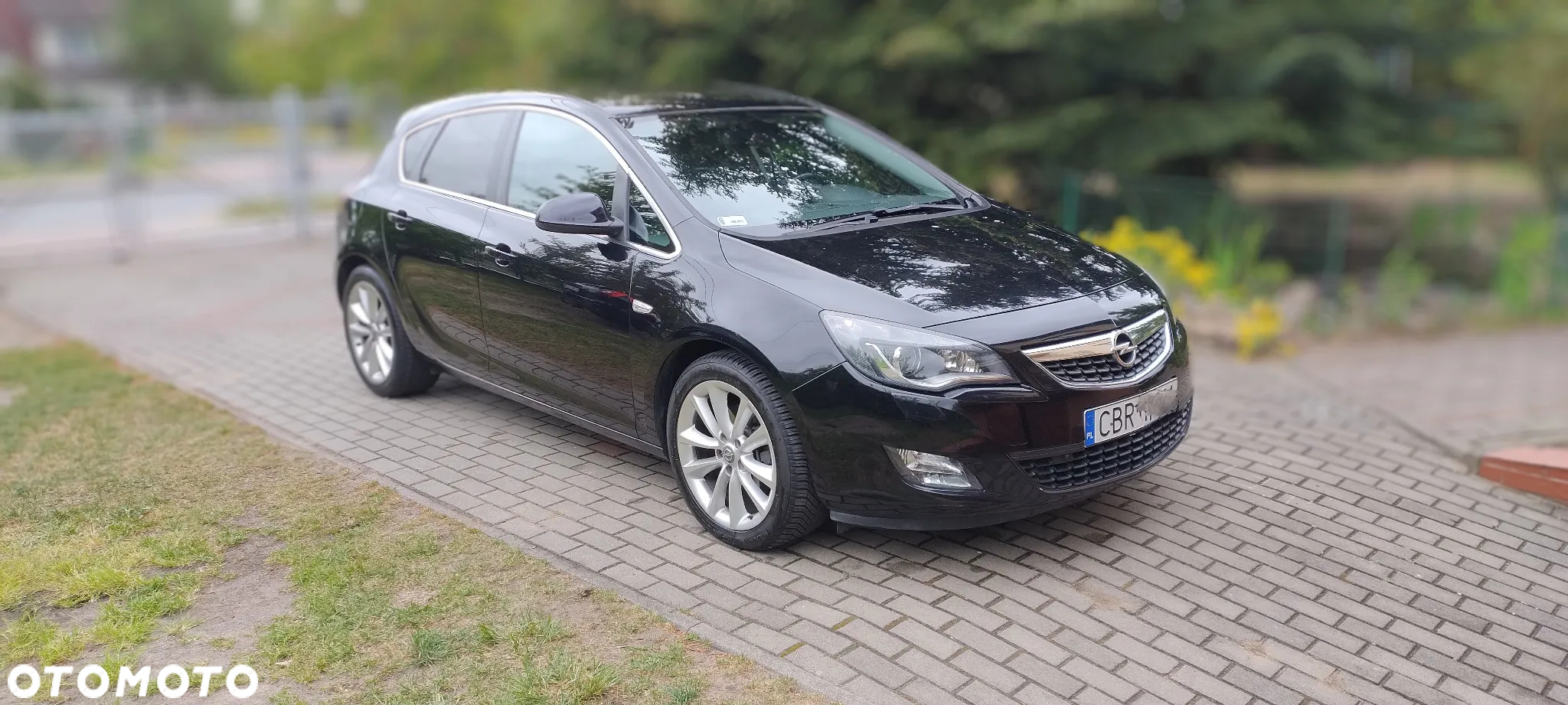 Opel Astra 1.6 Turbo Cosmo - 3