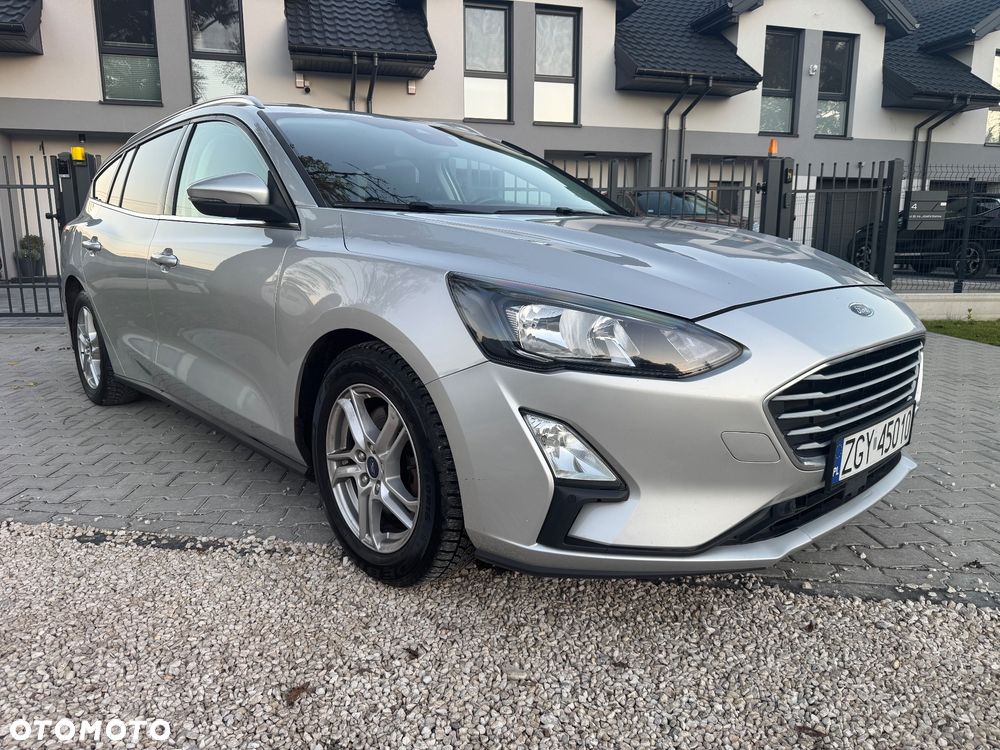 Ford Focus - 8