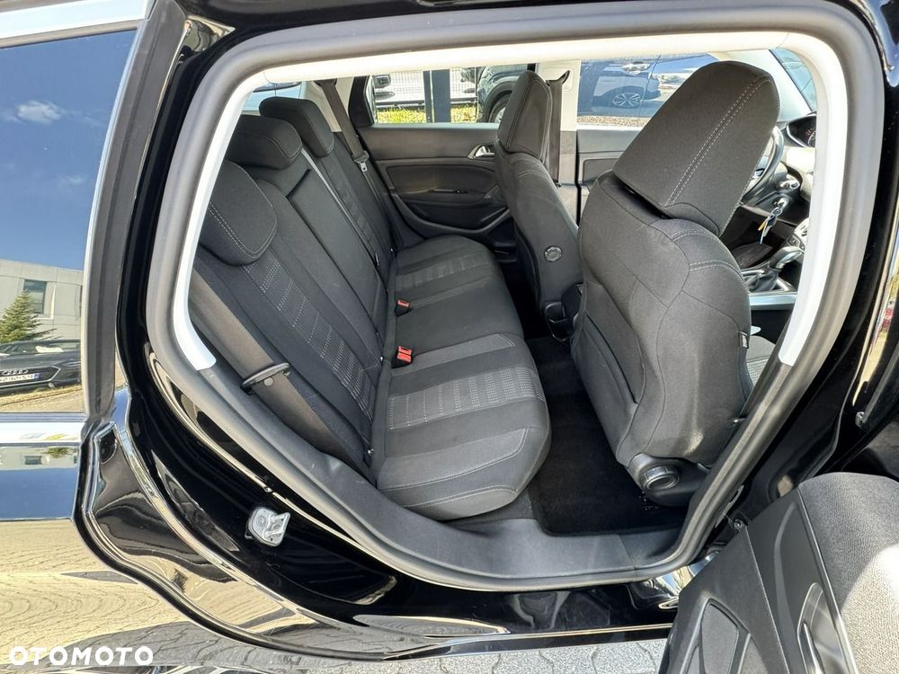Peugeot 308 - 22