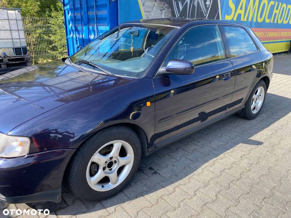Audi A3 3-drzwiowe 1.6 Ambiente - 5