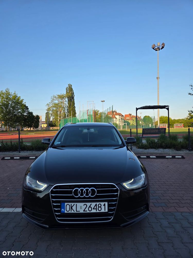 Audi A4 Avant 2.0 TDI DPF multitronic Attraction - 3