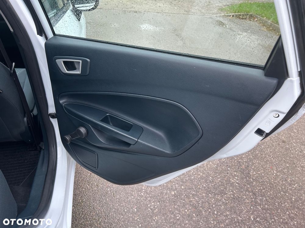 Ford Fiesta 1.4 Silver X (SVP) - 24