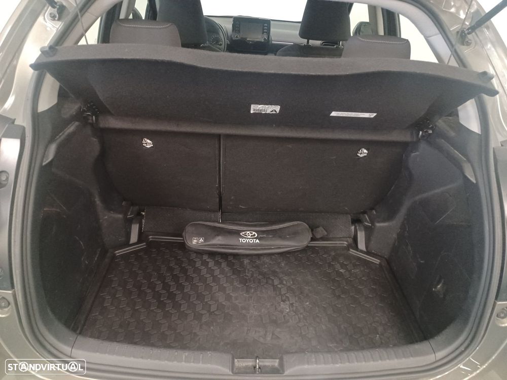 Toyota Yaris - 19