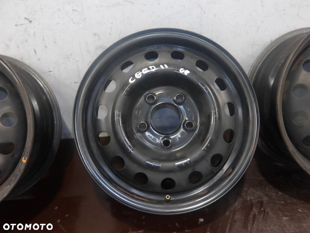 KIA CEED SW II 12-18r. 1.6 CRDI FELGI STALOWE STALÓWKI 5X114.3 5.5J ET47 R15 - 6