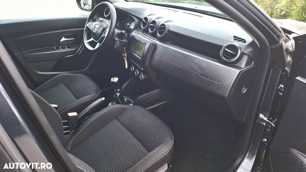 Dacia Duster 1.6 SCe Comfort - 12