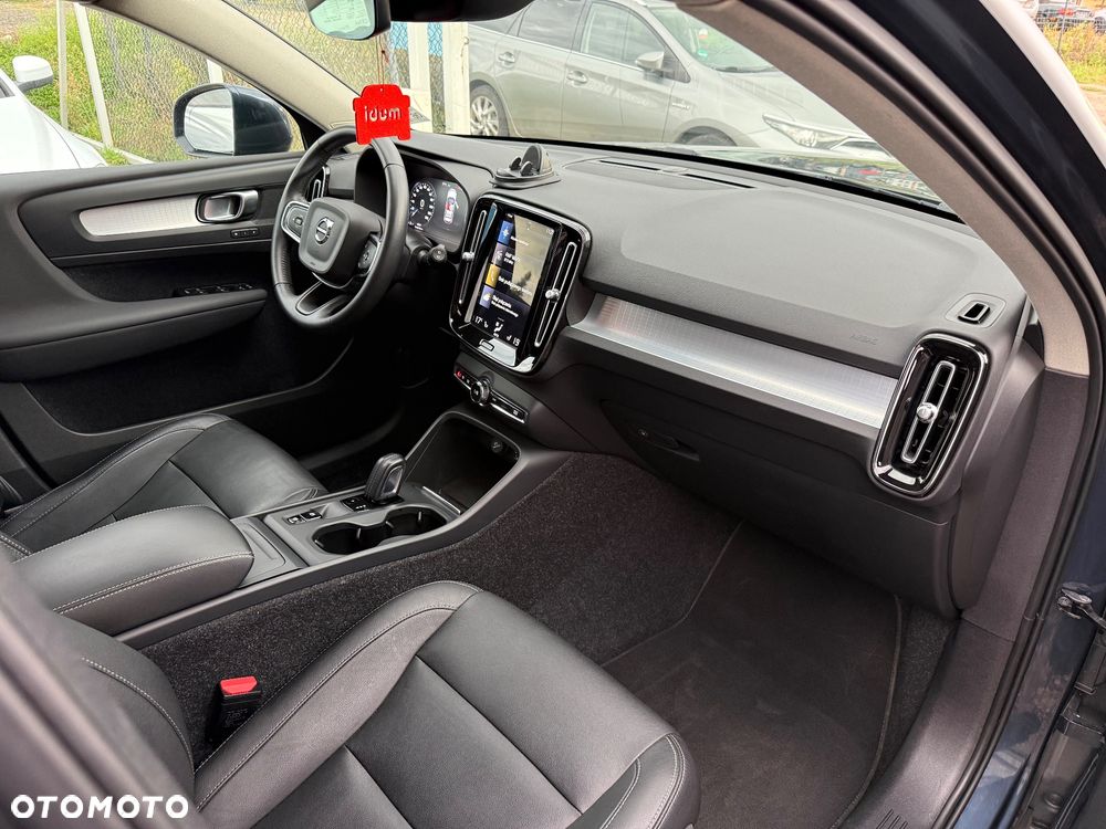 Volvo XC 40 T5 AWD R-Design - 33