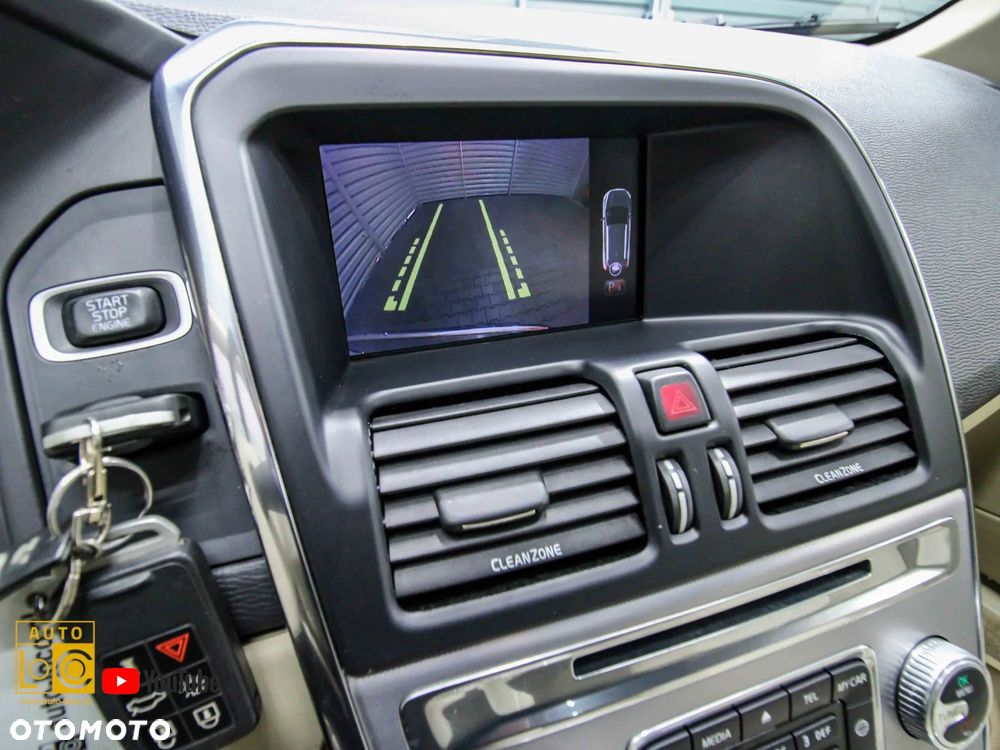 Volvo XC 60 D4 AWD Summum - 21