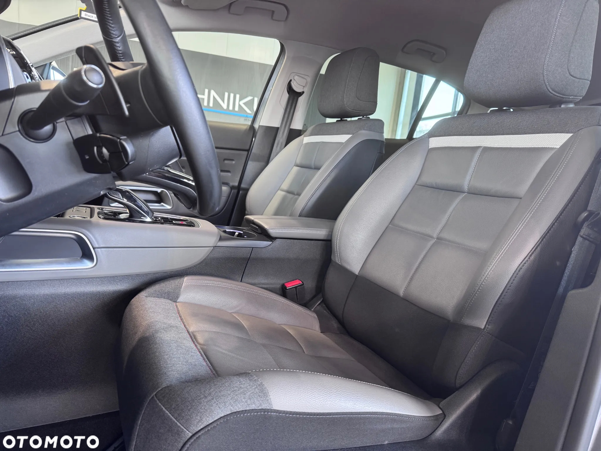 Citroën C5 Aircross 1.5 BlueHDi Live EAT8 - 12