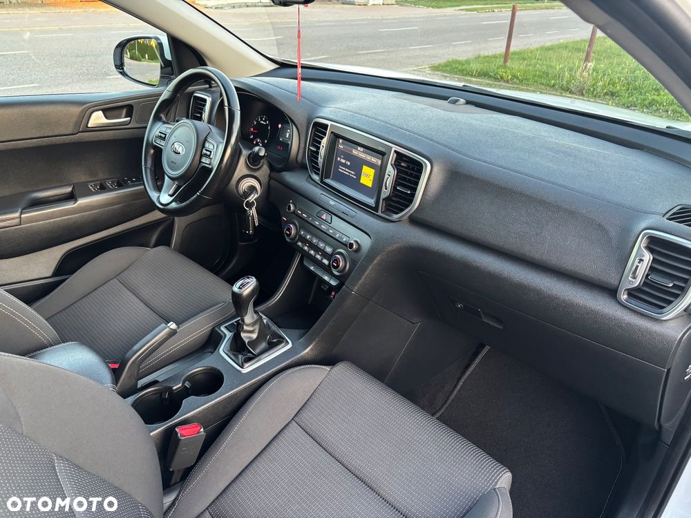 Kia Sportage - 12
