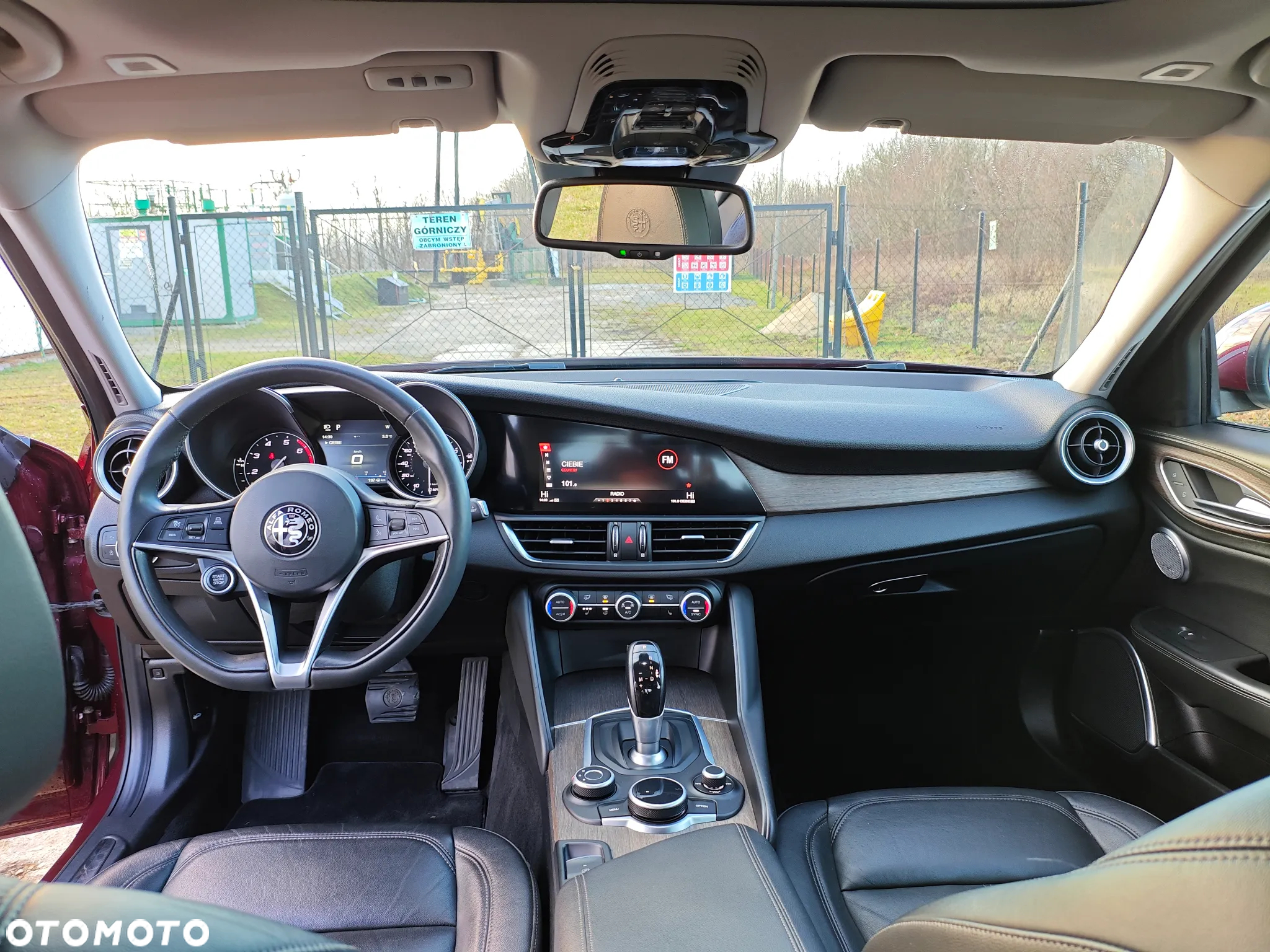 Alfa Romeo Giulia 2.0 Turbo 16V AT8-Q4 Ti - 19