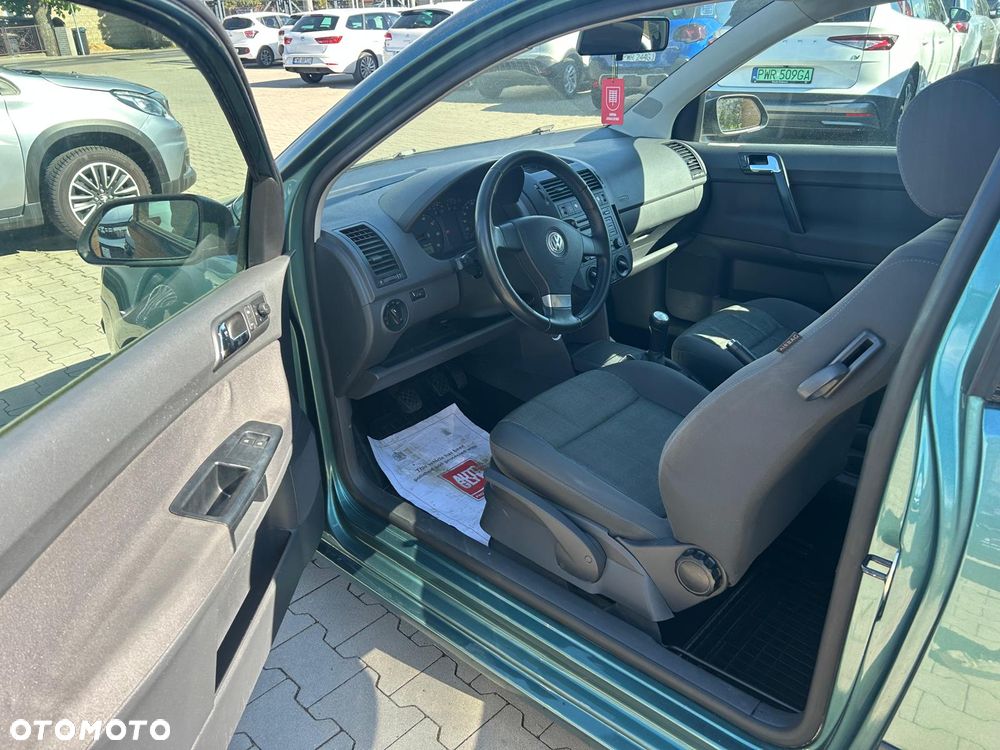 Volkswagen Polo 1.2 Goal - 16