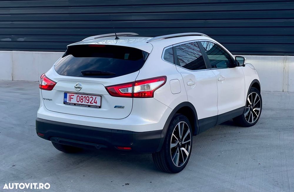 Nissan Qashqai 1.6 DCI Start/Stop X-TRONIC Tekna - 4